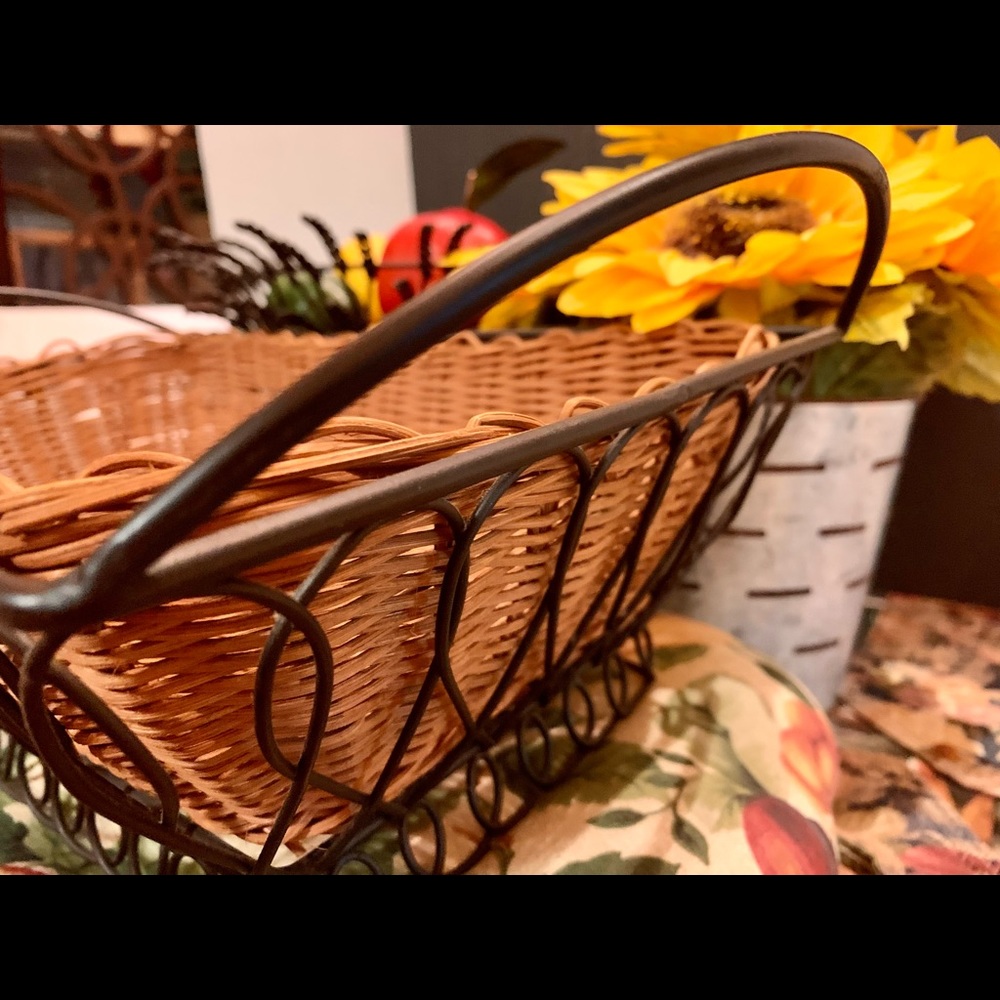 Vintage Hand Woven Reed Basket W/ Black Wrought Iron Stand. Rectangular - Picture 5 of 14